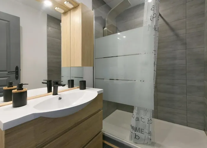 Le Cotentin - Joli Appt 2 à Carentan Appartamento *